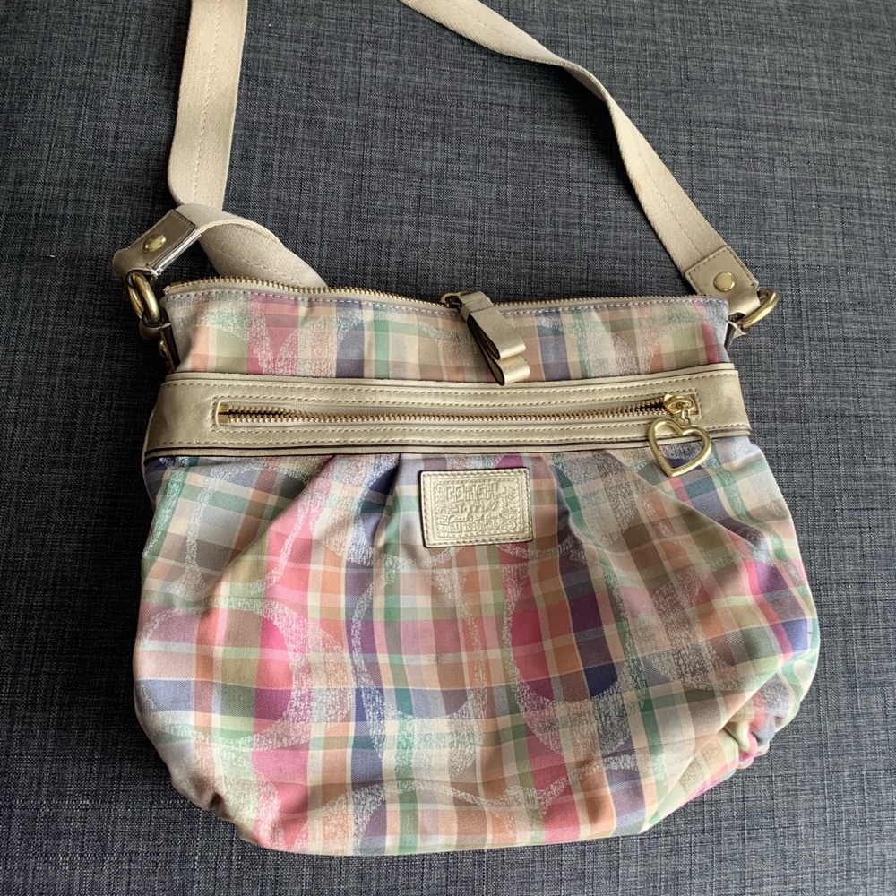 Vintage Coach crossbody bag